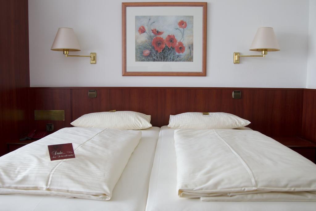 Hotel Seeblick Garni Gartow エクステリア 写真